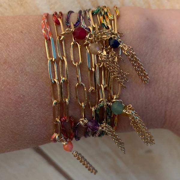 Multicolored cord bracelet 5 links gold plated pompom