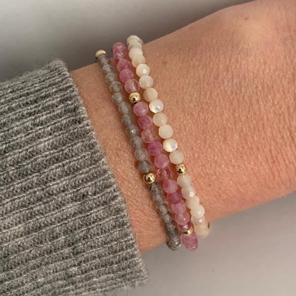 Gold plated white mother-of-pearl bracelet