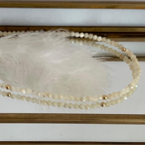Gold plated white mother-of-pearl necklace
