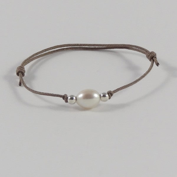 Bracelet cordon perle d'eau douce blanche ovale perles argent