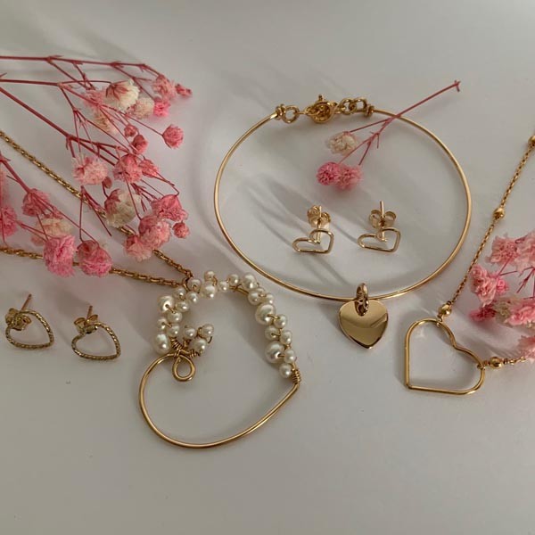 Small gold filled heart earrings