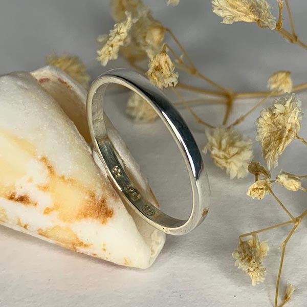 Thin silver wedding ring