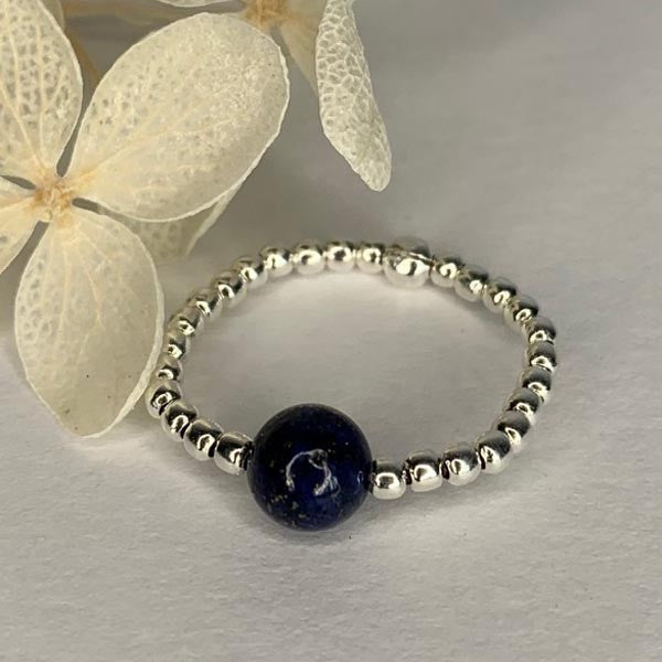 Mini silver lapis lazuli pearl ring