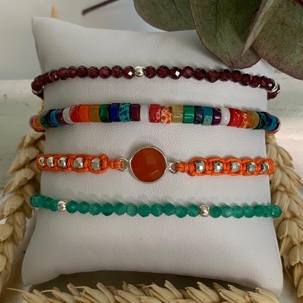 Bracelet macramé pierre cornaline perles argent