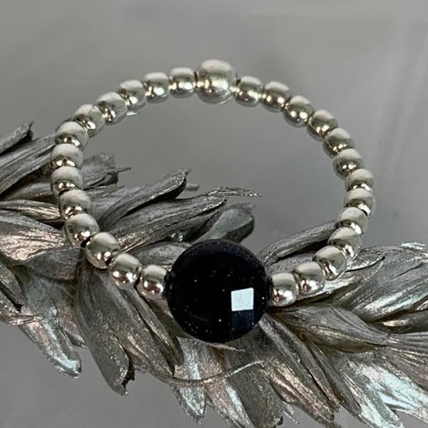 Mini pearl ring silver flat sandstone