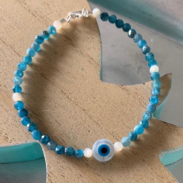 Silver apatite eye bracelet