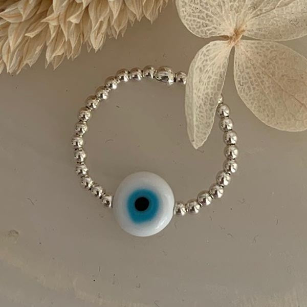 Mini silver pearl ring with white eye