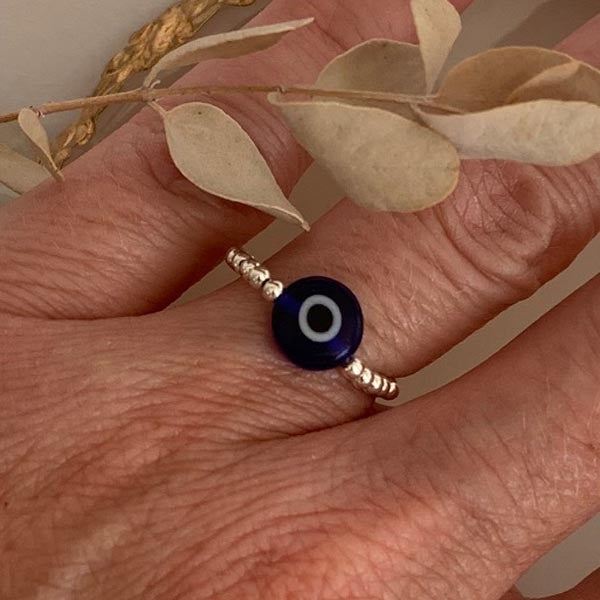 Mini silver pearl ring with blue eye