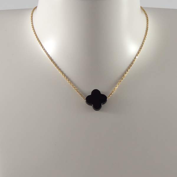 Collier chaine plaqué or Croix onyx