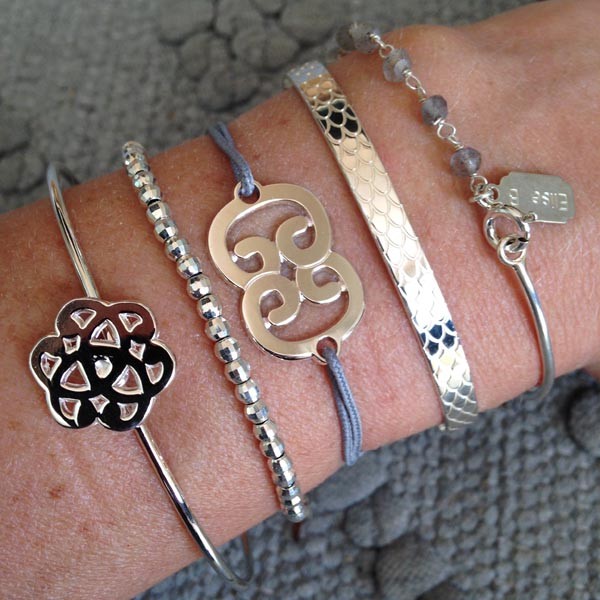 Bracelet cordon motif double C argent