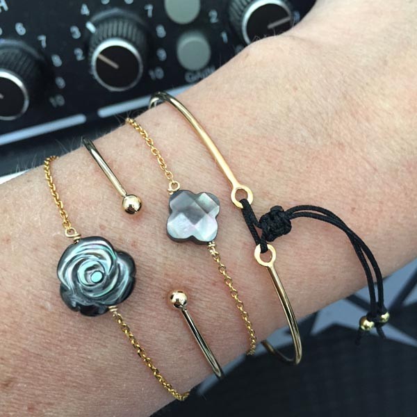 Bracelet chaine plaqué or Rose nacre grise