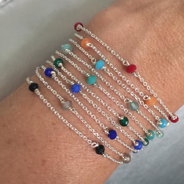 Bracelet chaine argent 5 petites pierres grises