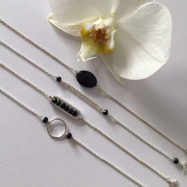 Bracelet chaine argent maillon mini pierres onyx facettées