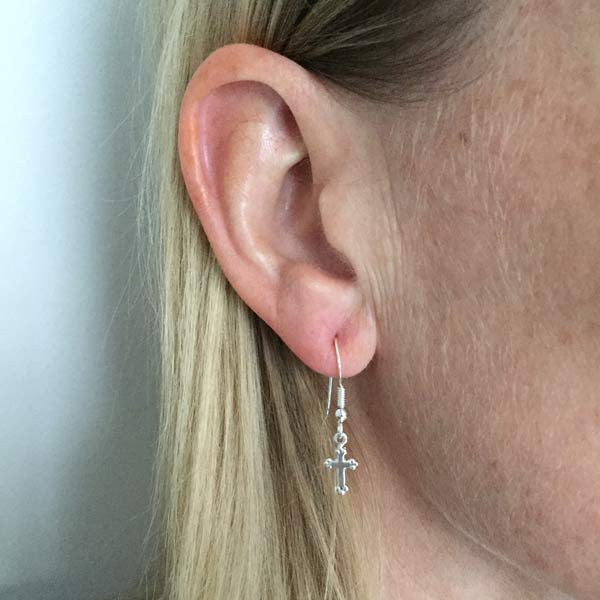 Boucles d'oreilles petites croix argent