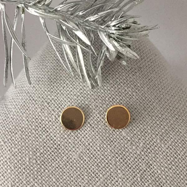 Small gold-plated disc earrings