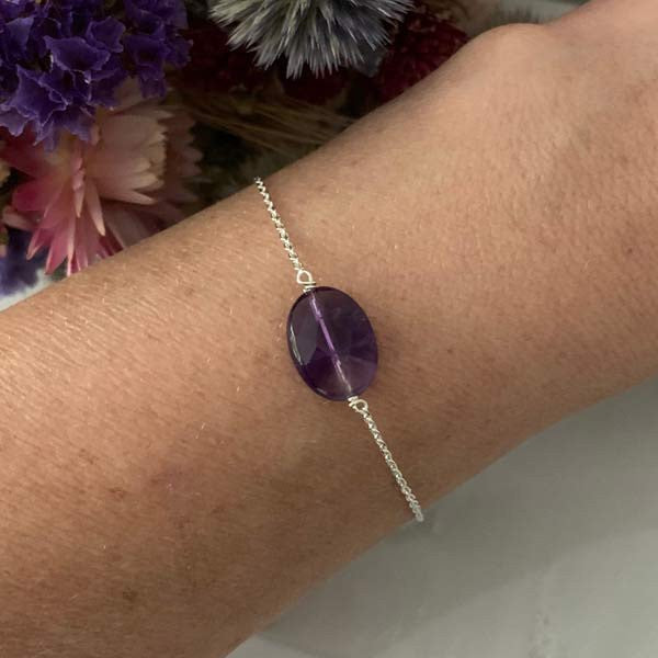 Bracelet chaine argent pierre Améthyste ovale facettée