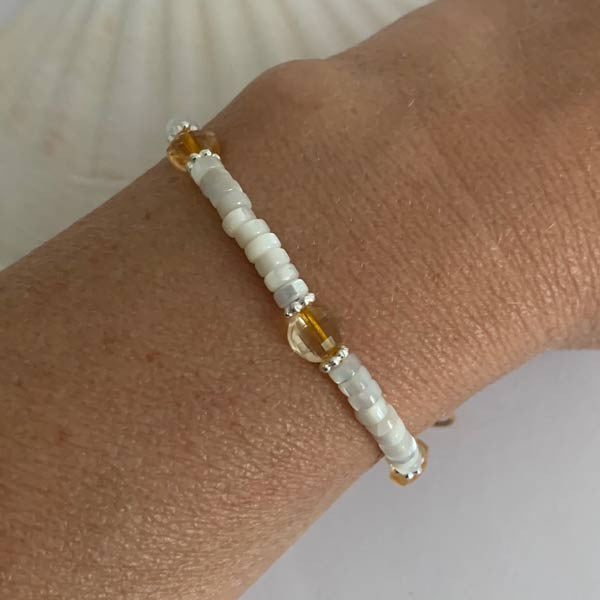 Bracelet Heishi nacre blanche citrine et perles