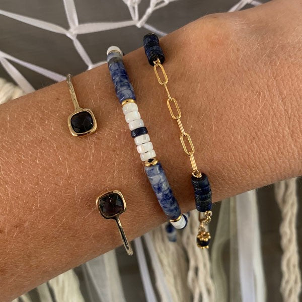 Heishi blue jade and white mother-of-pearl bracelet