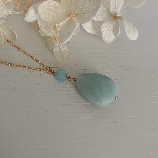 Collier chaine plaqué or grosse goutte amazonite