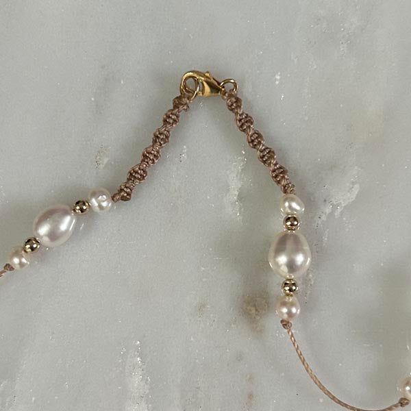 Collier cordon 7 perles ovales blanches