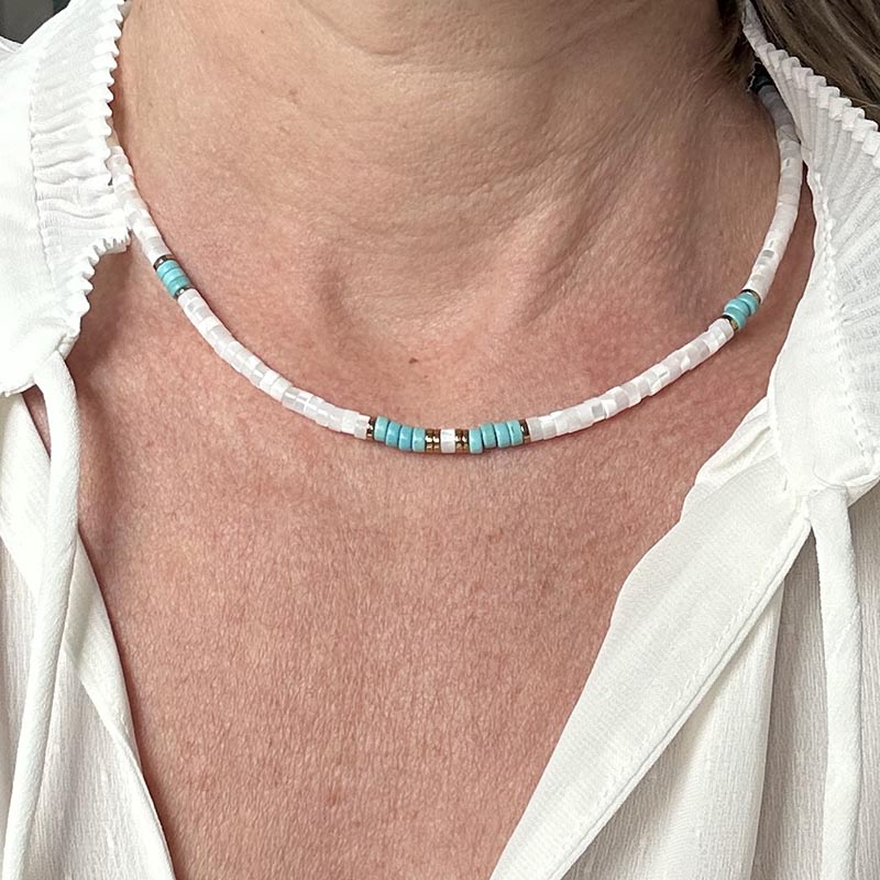 Collier Heishi nacre blanche et turquoise