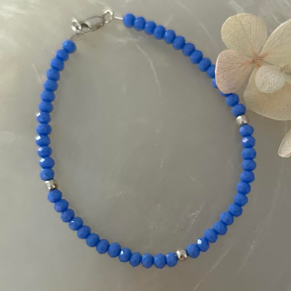 Gold plated onyx bracelet