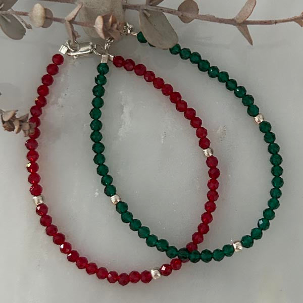 Gold plated onyx bracelet