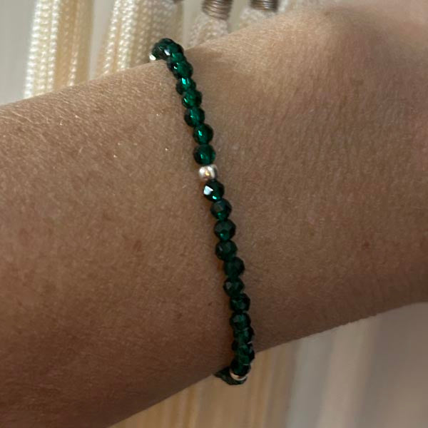 Gold plated onyx bracelet