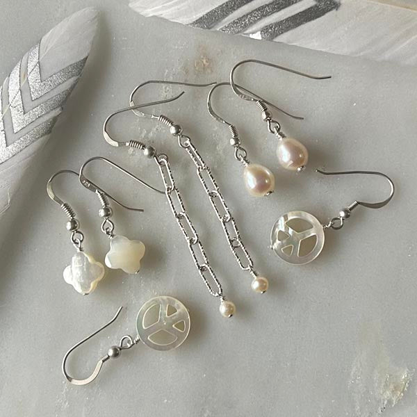 Gold plated black and white pearl earrings