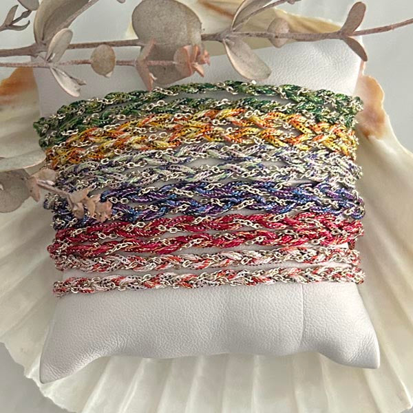 Bracelet 2 rangs tressés chaine argent cordon multicolore rouge