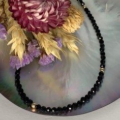 Gold plated necklace with onyx