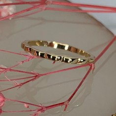 Gold plated thin wavy ring