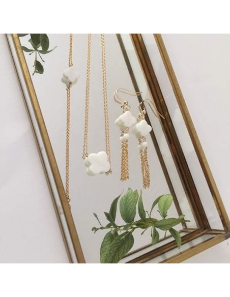 Flat white agate cross chain necklace gold plated