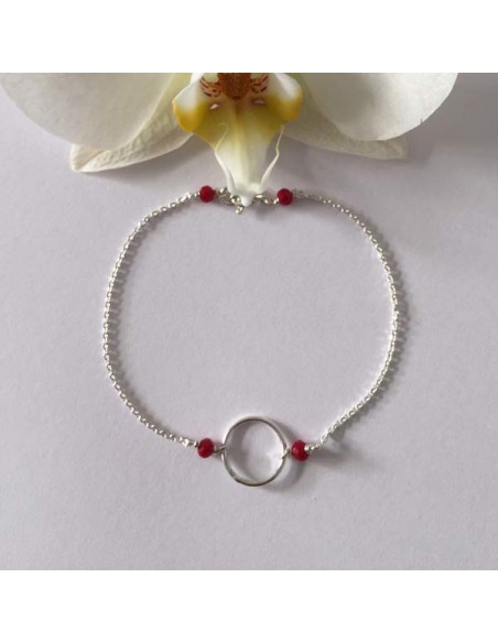 Bracelet chaine argent petit anneau petites pierres rouges