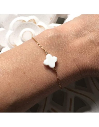 Bracelet chaine plaqué or pierre croix agate blanche