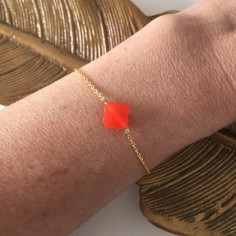 Bracelet chaine plaqué or pierre croix facettée orange