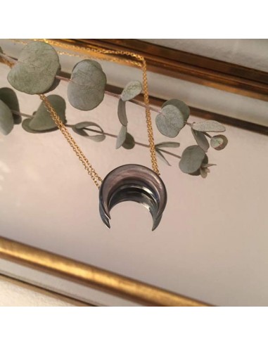 Grey mother of pearl horn chain necklace gold plated