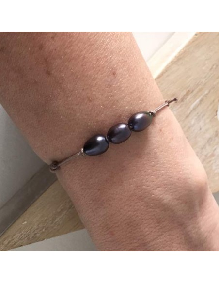 Bracelet cordon 3 Perles d'eau douce noires ovales