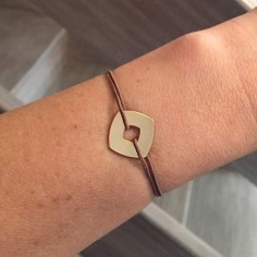 Bracelet cordon motif cible carrée plaqué or