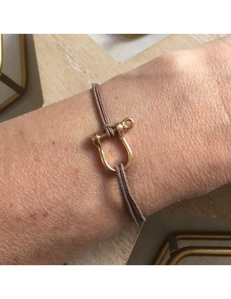Cord bracelet gold plated medium shackle