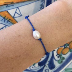 Child white freshwater pearl cord bracelet