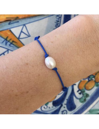 Child white freshwater pearl cord bracelet