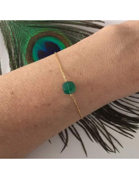 Chain bracelet gold plated small square green onyx