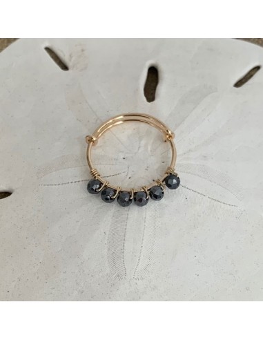Gold filled thin ring with hematite