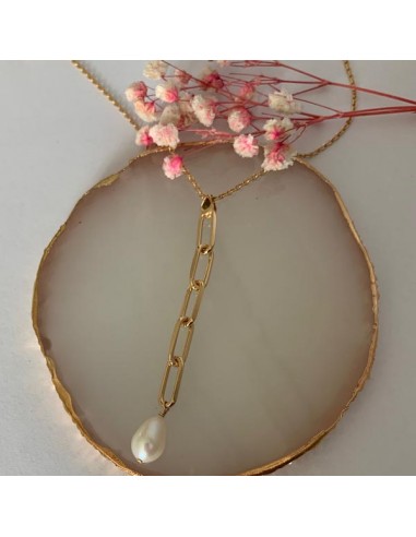 Gold plated white drop freshwater...