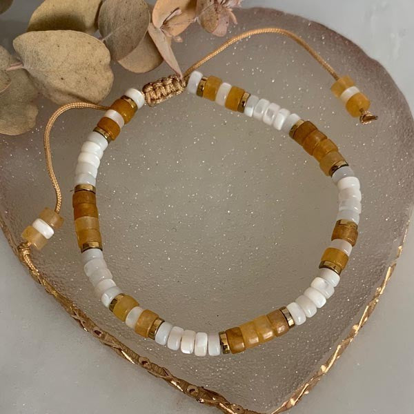 White mother-of-pearl and yellow aventurine Heishi bracelet 