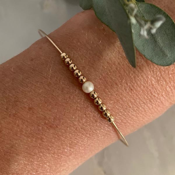 Fine gold filled bangle bracelet with 11 pearls