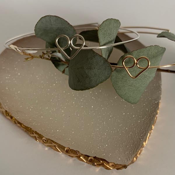 Thin silver heart bangle bracelet