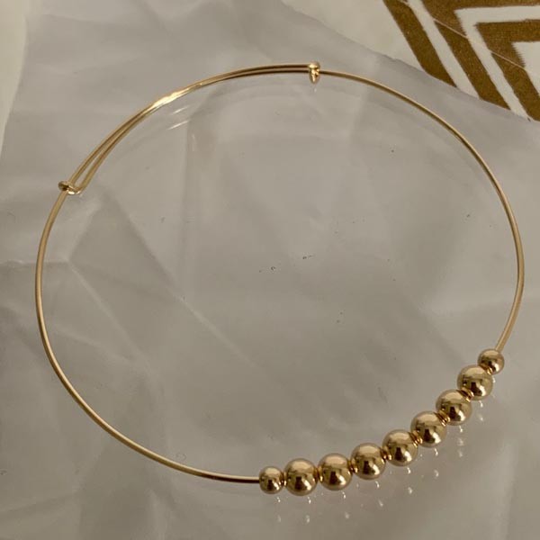 Fine gold filled bangle bracelet with 9 pearls