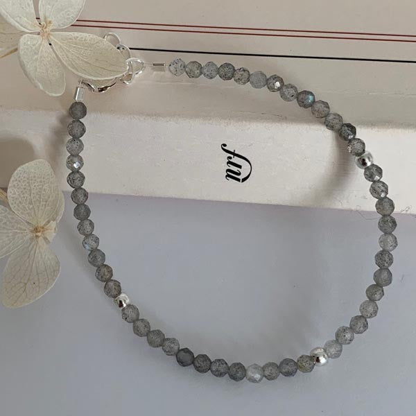 Labradorite silver bracelet 